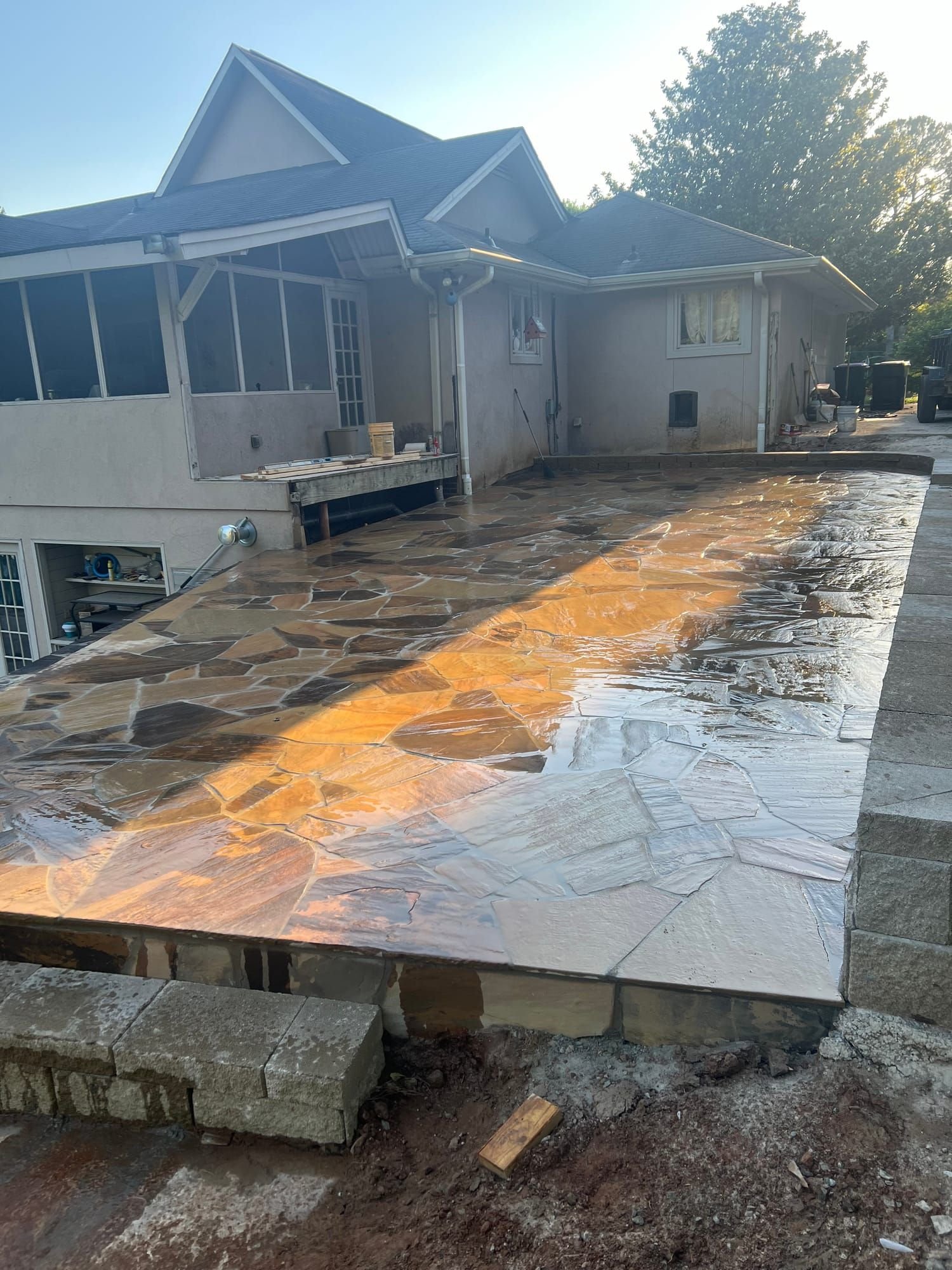 Sealed flagstone patio with a wet-look finish