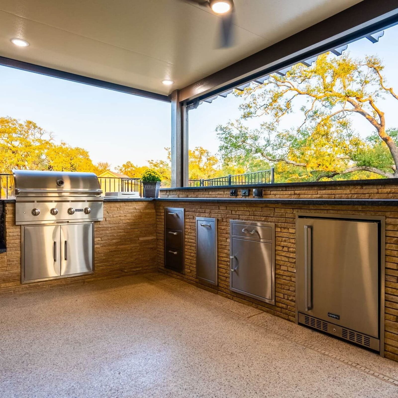built in outdoor kitchens
